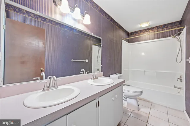 $335,000 | 1828 Crooked Oak Drive, Lancaster, PA 17601