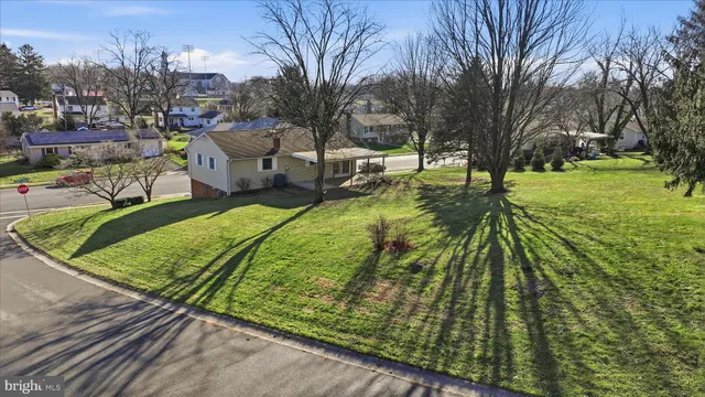 $335,000 | 1828 Crooked Oak Drive, Lancaster, PA 17601