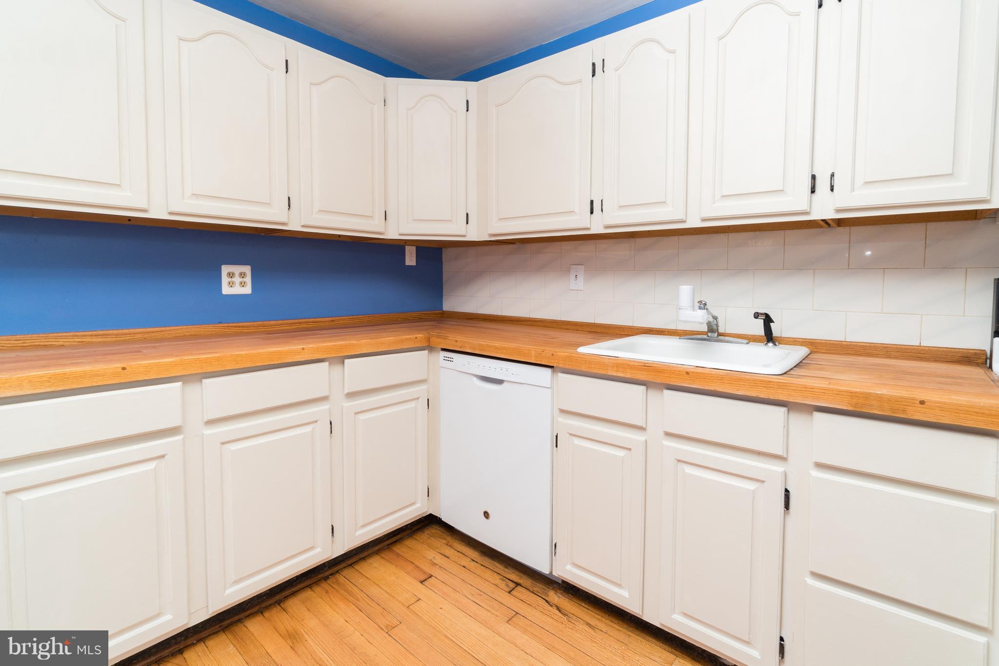 9007 Briar Road Baltimore, MD 21234 - Photo 9 of 25 Gallery Image 9