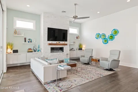$998,000 | 610 Elysian Fields Drive, Lafayette, LA 70508