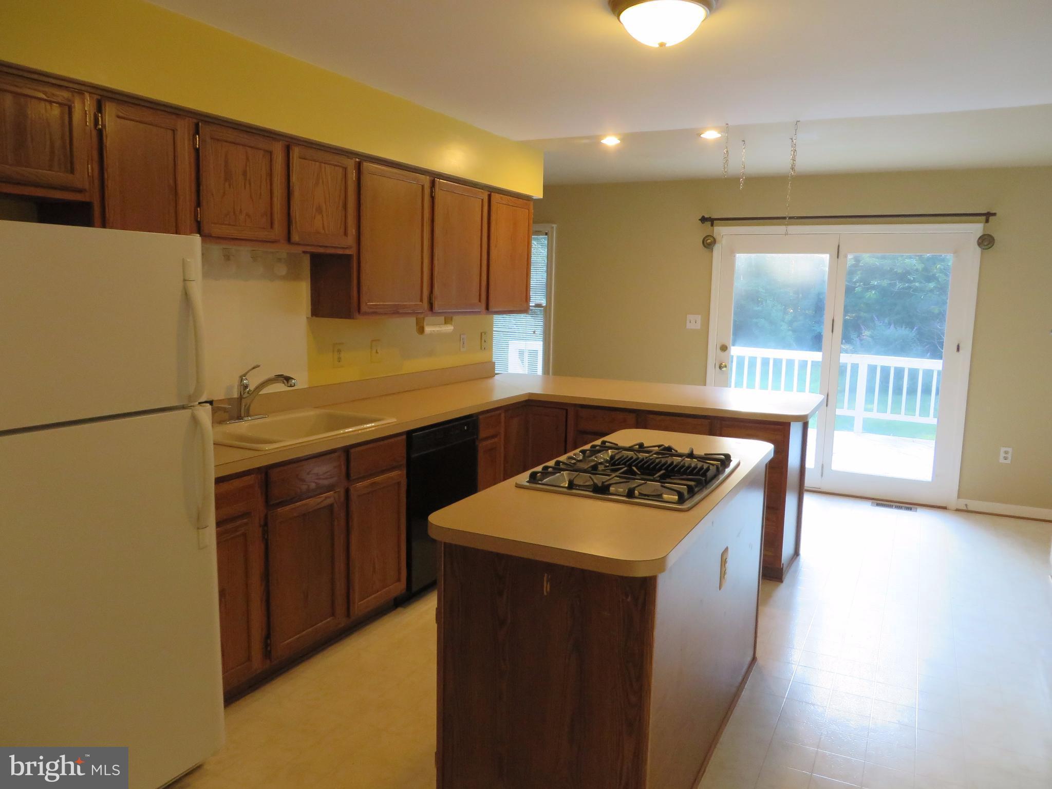 13388 Silver Hill Road Sumerduck, VA 22742 - Photo 3 of 15 Kitchen