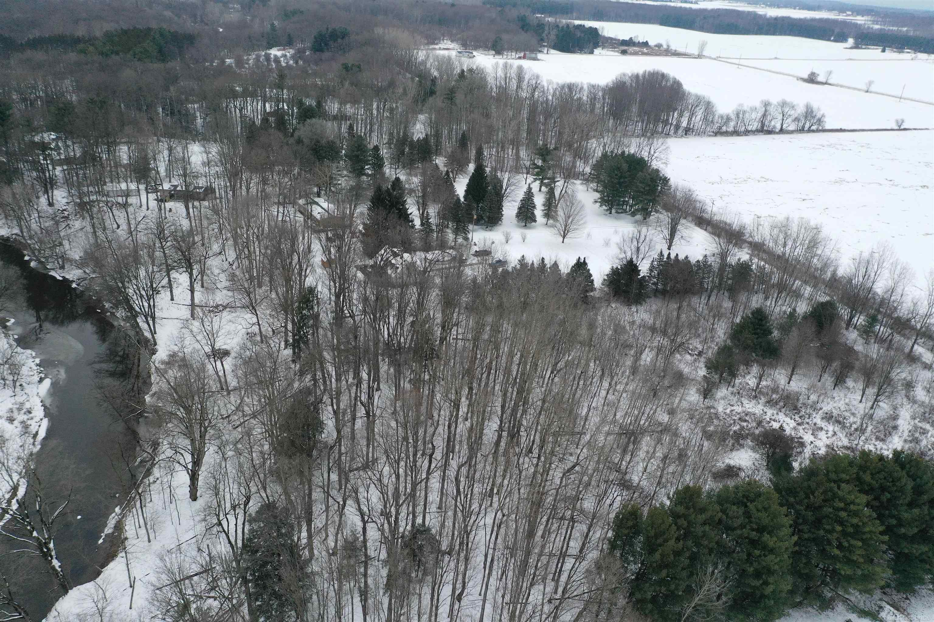 5084 Burns Line Road Croswell, MI 48422 - Photo 21 of 64 50163623-0dca1b7a-1265-4ec6-8c51-6d6443e22633.JPG