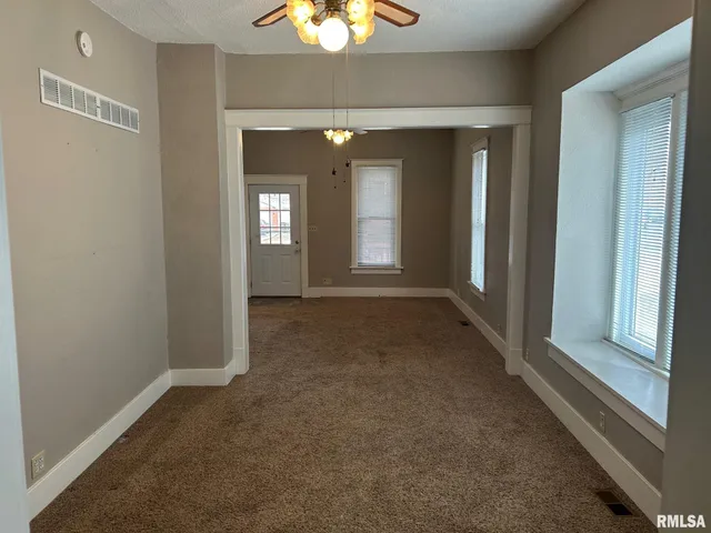 $125,000 | 314 North Clay Street, Taylorville, IL 62568