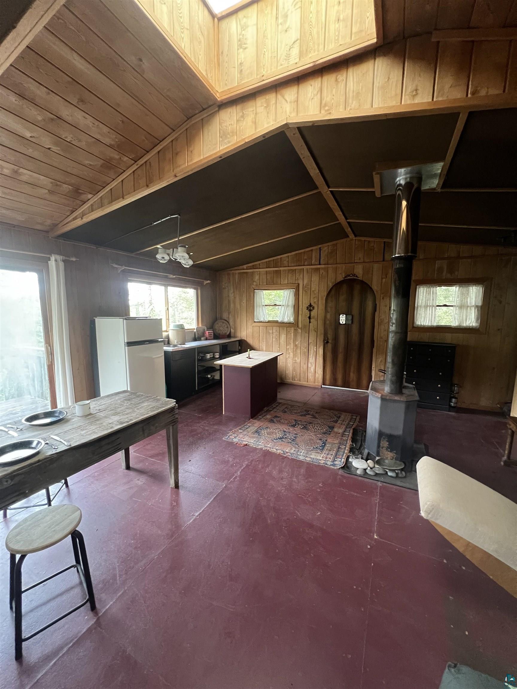 7442 Cramer Road Silver Bay, MN 55614 - Photo 20 of 44
