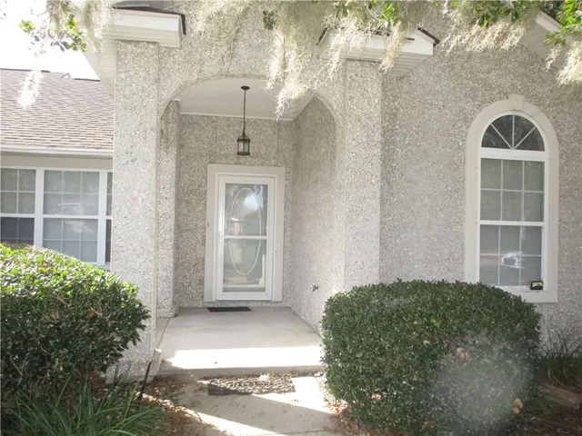 $1,350 | 111 Richard Lee Trace, Brunswick, GA 31520