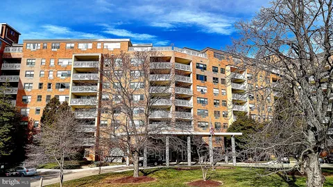 $175,000 | 7900 Old York Road, Unit 304B, Elkins Park, PA 19027