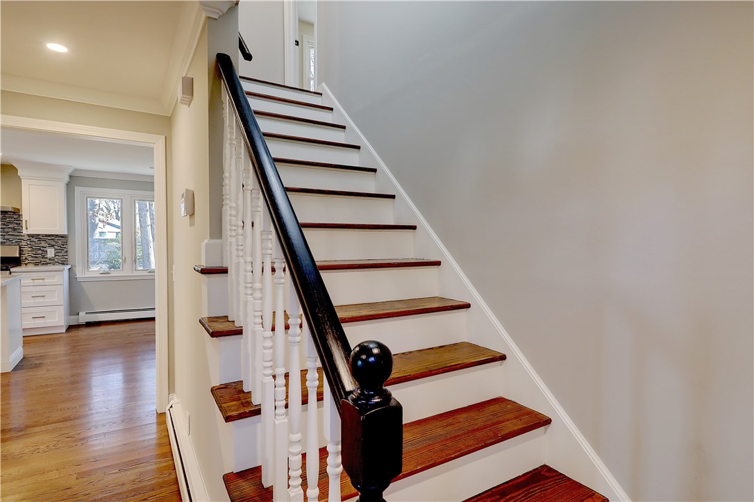 61 Lamson Road Barrington, RI 02806 - Photo 17 of 31 Gallery Image 17