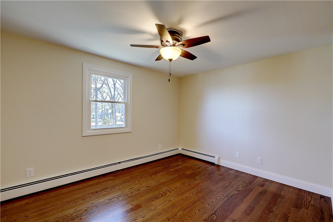 61 Lamson Road Barrington, RI 02806 - Photo 20 of 31 Gallery Image 20
