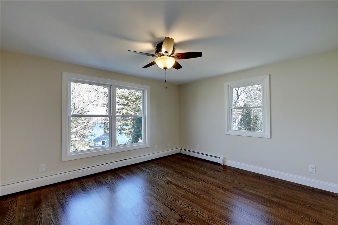 61 Lamson Road Barrington, RI 02806 - Photo 21 of 31 Gallery Image 21