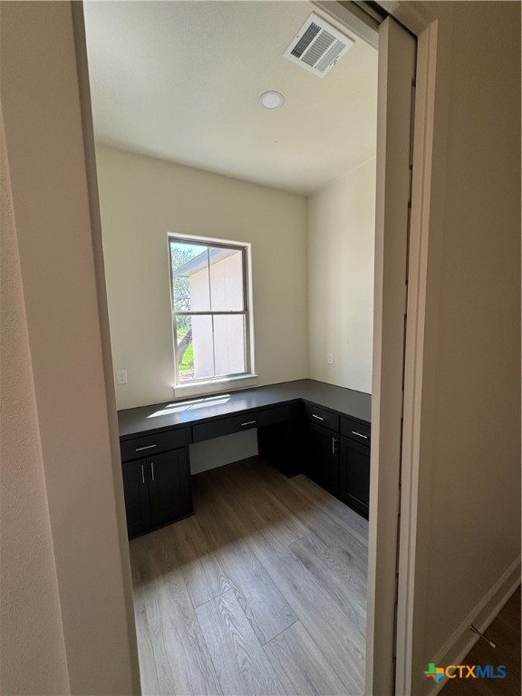 5903 Whippoorwill Road Temple, TX 76502 - Photo 16 of 27 a room with a bed and a window