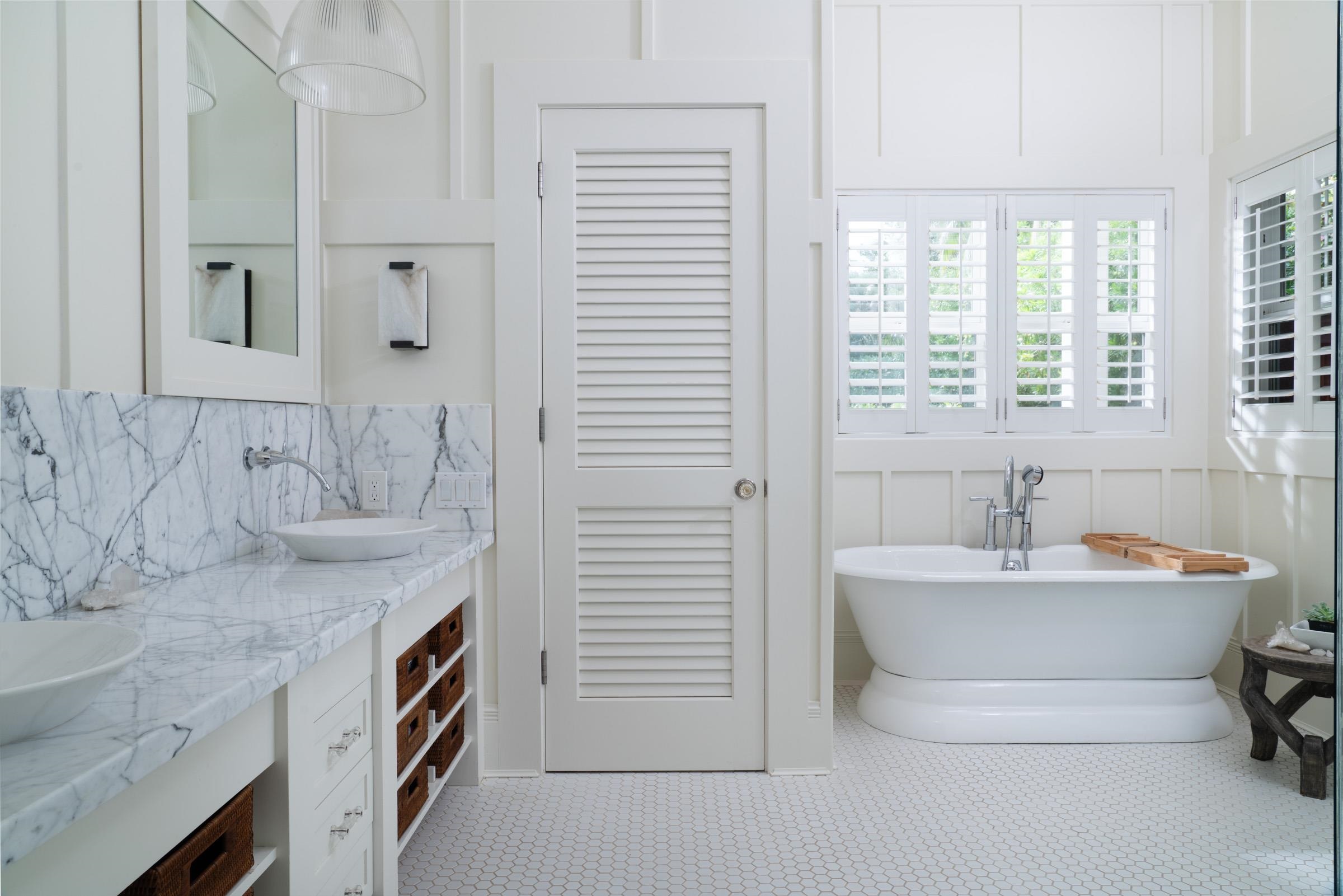 51 Kapohue Road Hana, HI 96713 - Photo 11 of 50 a bathroom with a sink and a bathtub