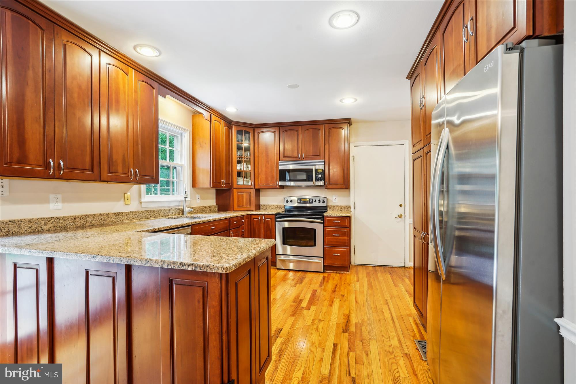 3307 Miller Heights Road Oakton, VA 22124 - Photo 11 of 56 Gorgeous Cherry Cabinetry