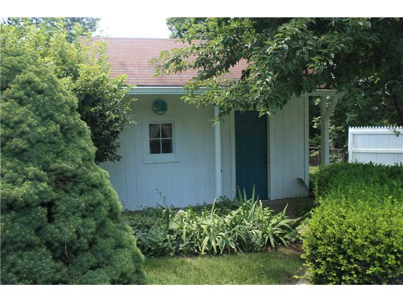 1726 Brer Rabbit Drive Greenwood, IN 46143 - Photo 4 of 14 Gallery Image 4
