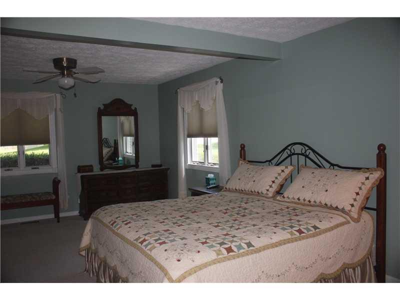 1726 Brer Rabbit Drive Greenwood, IN 46143 - Photo 8 of 14 Gallery Image 8