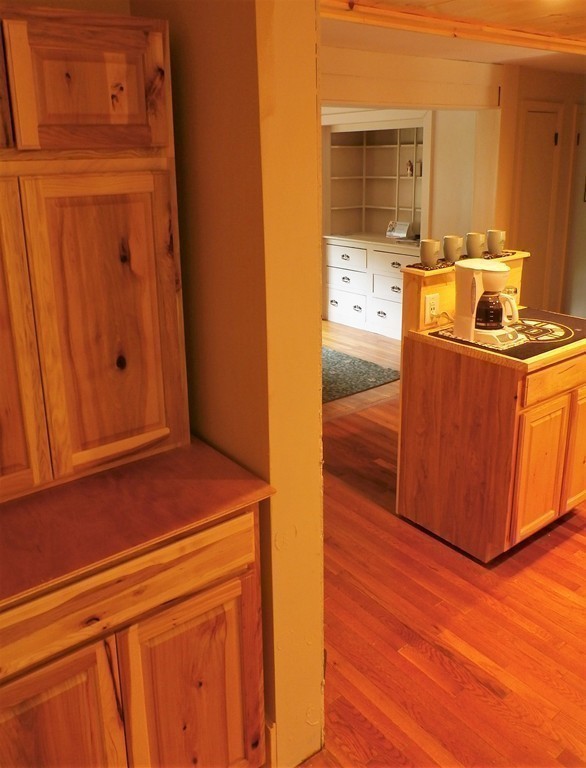 14 Hilltop Road Billerica, MA 01821 - Photo 12 of 30 Gallery Image 12
