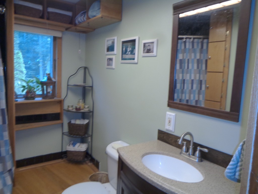 14 Hilltop Road Billerica, MA 01821 - Photo 17 of 30 Gallery Image 17