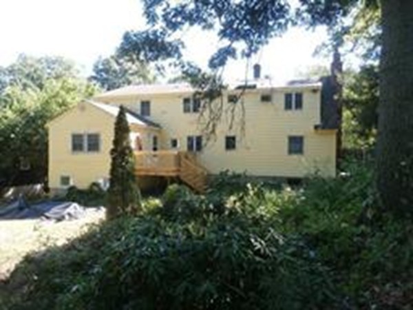 14 Hilltop Road Billerica, MA 01821 - Photo 26 of 30 Gallery Image 26