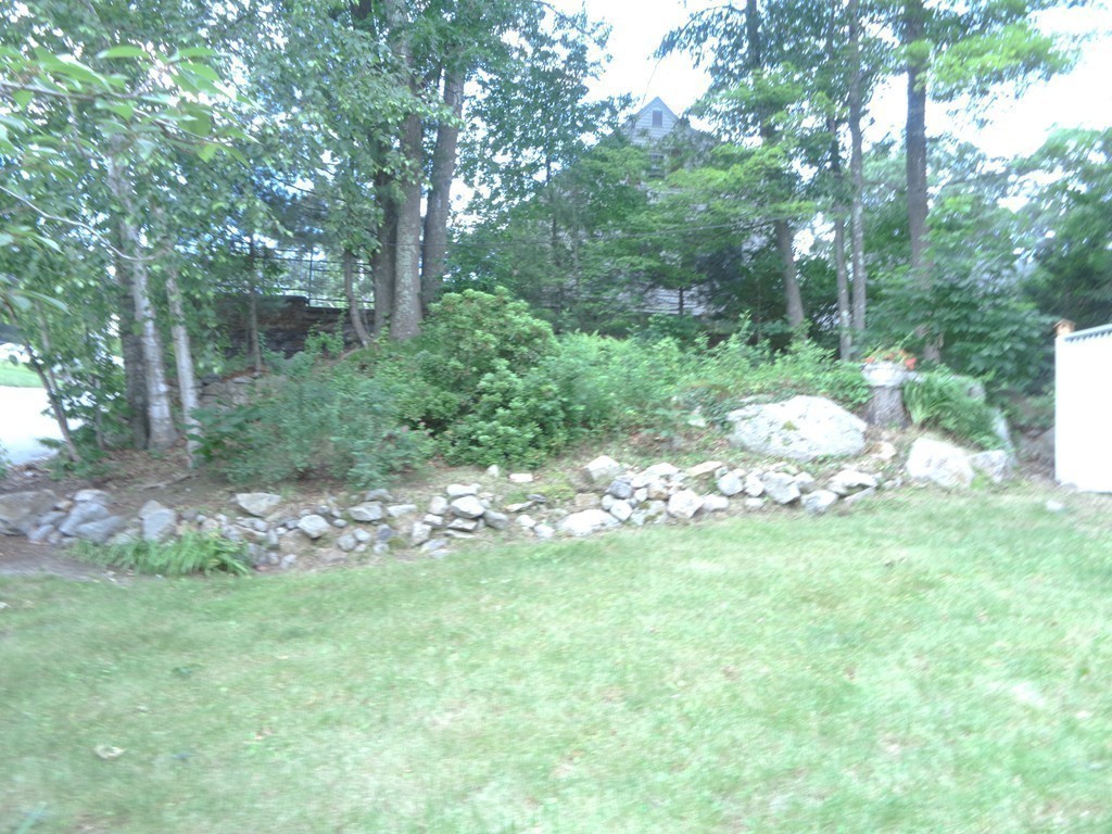 14 Hilltop Road Billerica, MA 01821 - Photo 28 of 30 Gallery Image 28