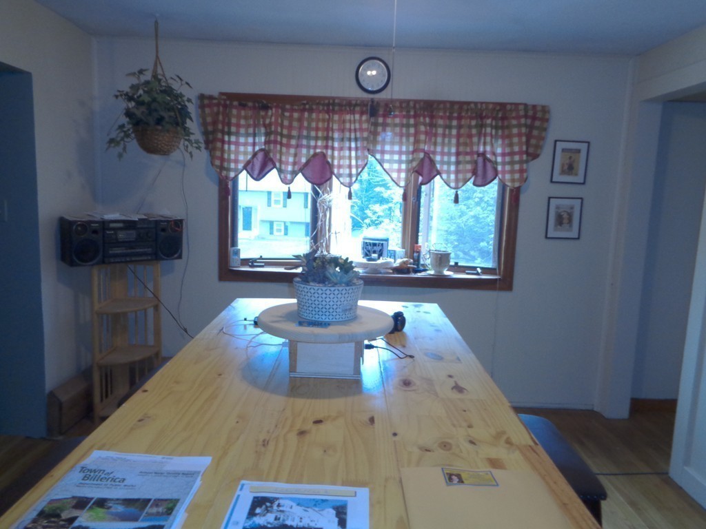 14 Hilltop Road Billerica, MA 01821 - Photo 6 of 30 Gallery Image 6