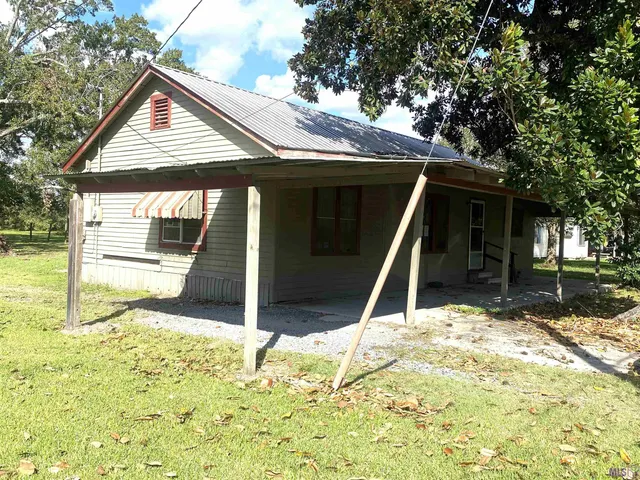 $59,900 | 582 Crochet Street, Morganza, LA 70759