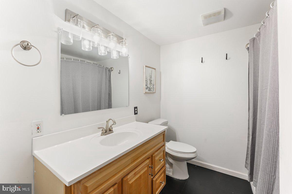 32 Evans Road Norristown, PA 19403 - Photo 20 of 27 Gallery Image 20