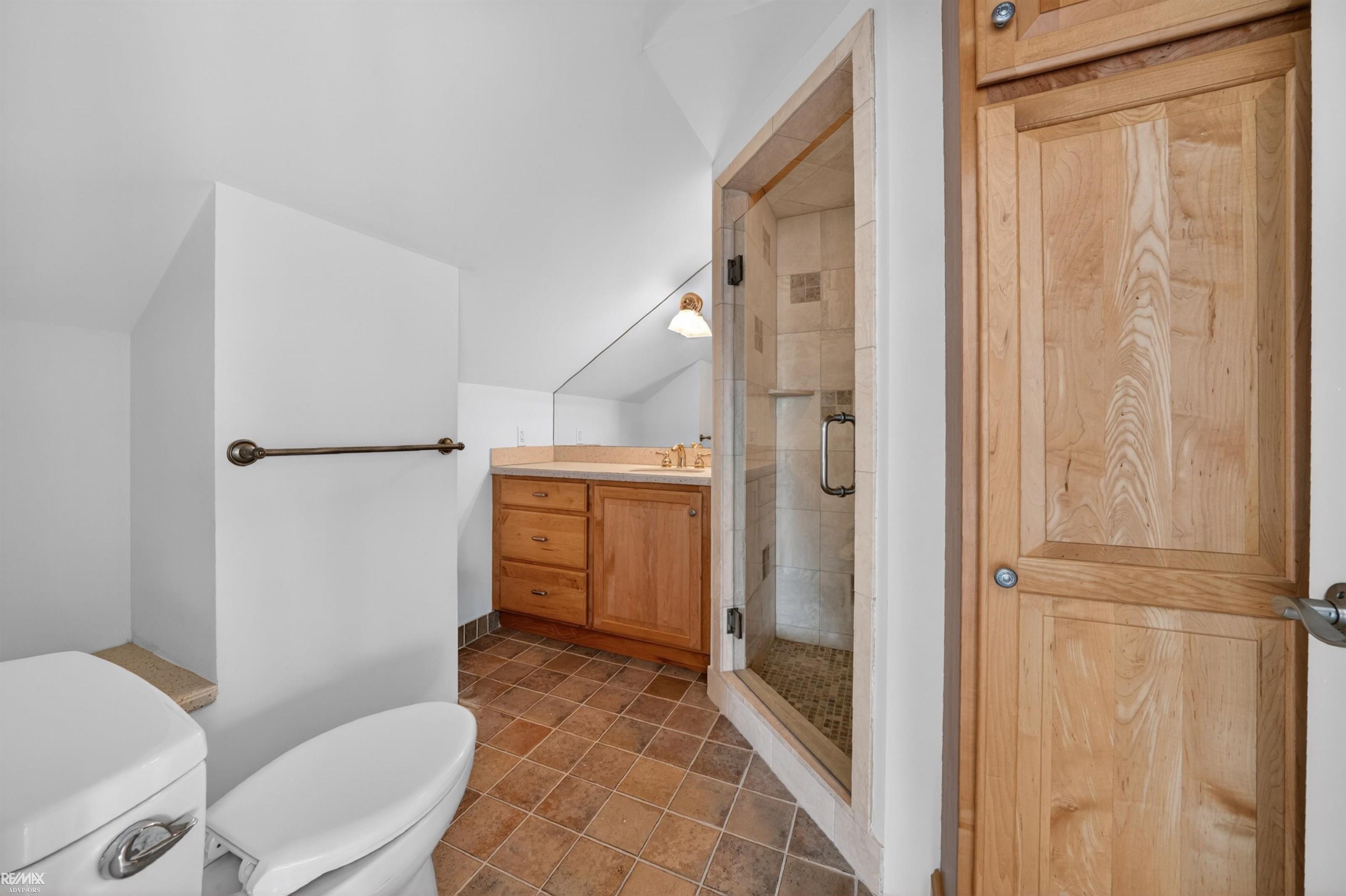32824 North River Road Harrison Township, MI 48045 - Photo 37 of 97