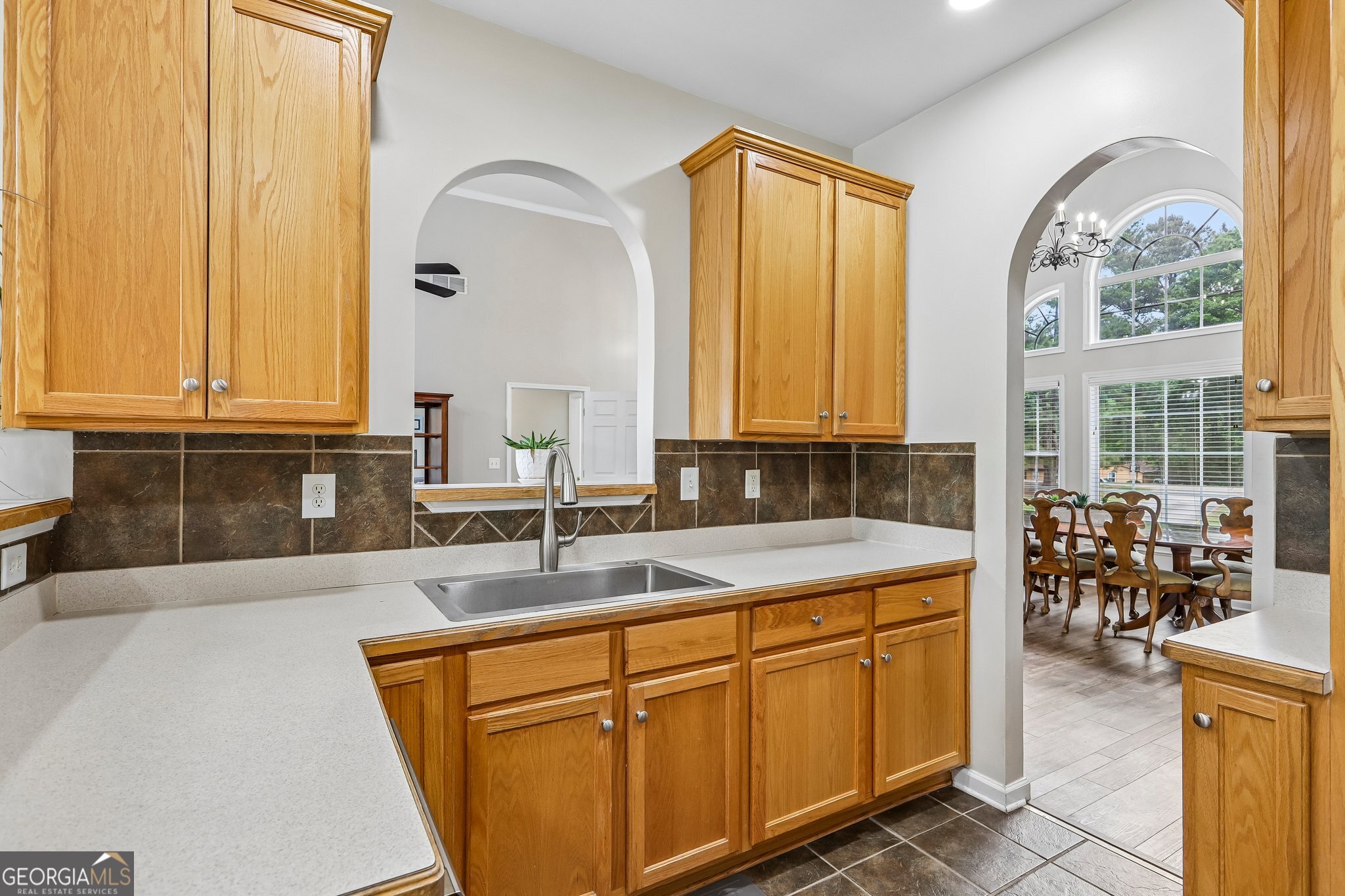 240 East Crestwood Road Tyrone, GA 30290 - Photo 13 of 34