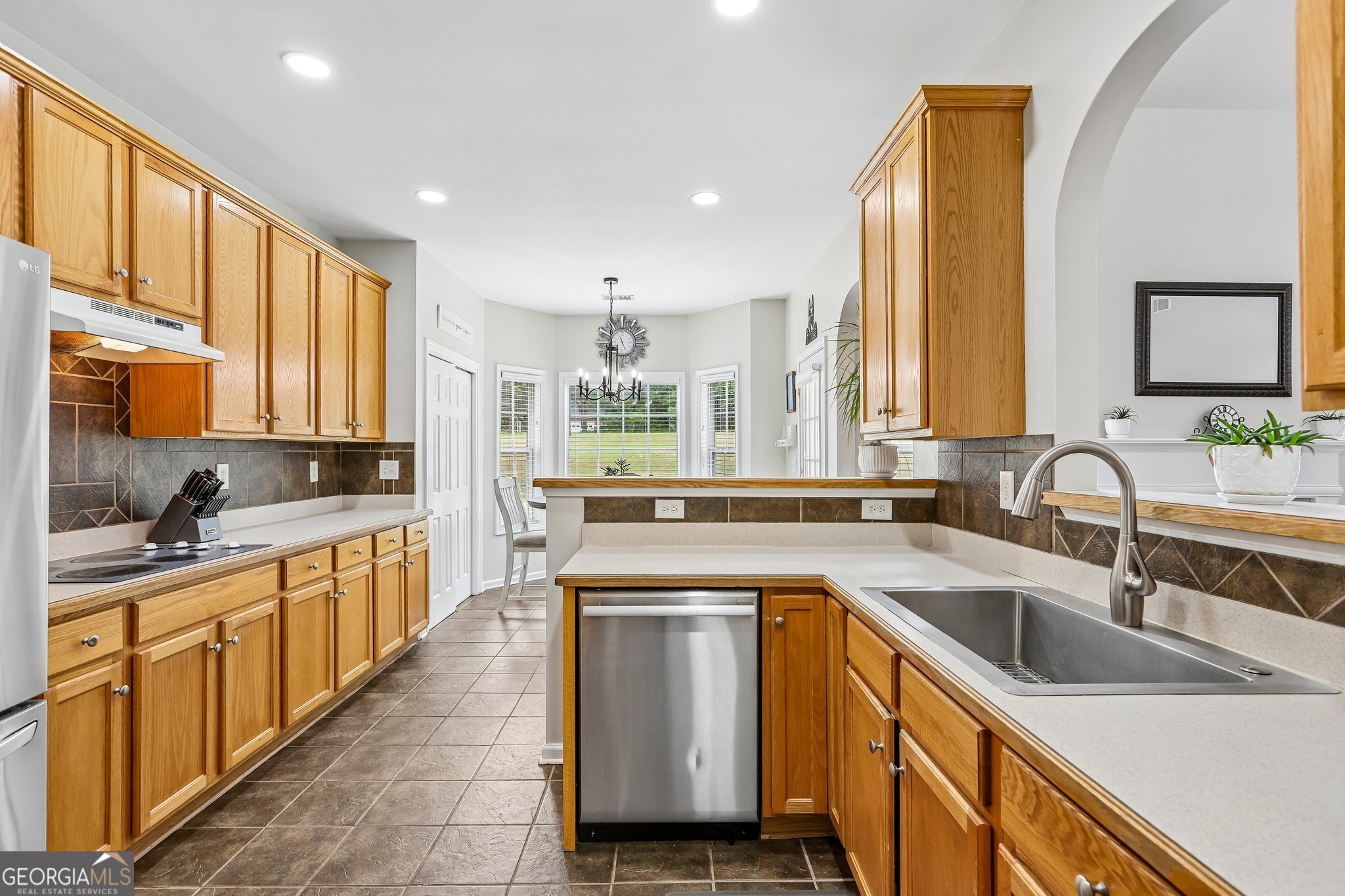 240 East Crestwood Road Tyrone, GA 30290 - Photo 14 of 34