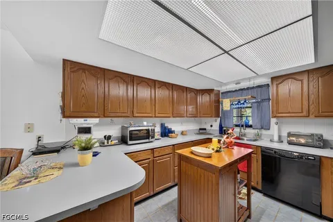 $475,000 | 13442 Caribbean Boulevard, Fort Myers, FL 33905