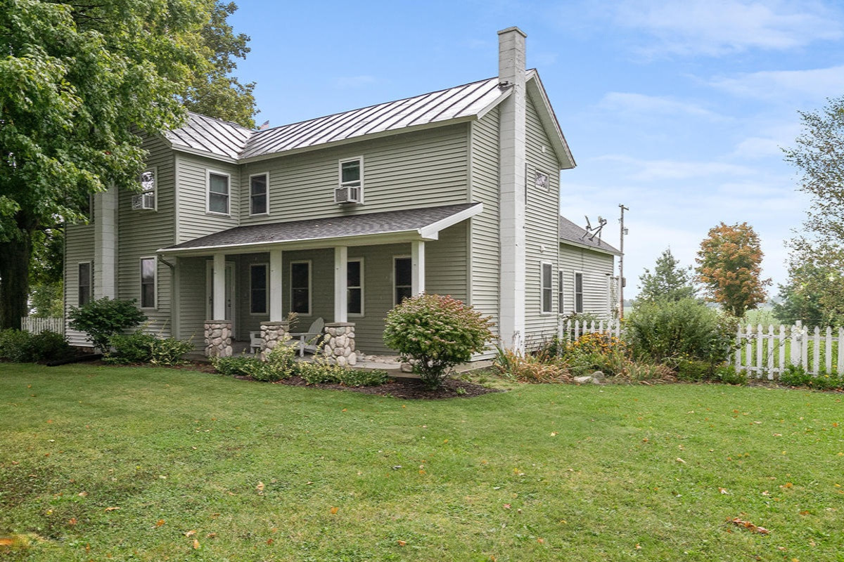 7316 North Patterson Road Caledonia, MI 49316 - Photo 1 of 17 IMG_1000