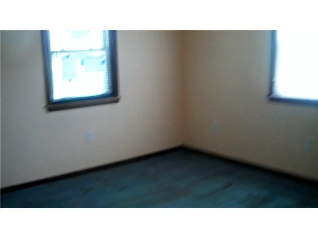725 Elaine Road Columbus, OH 43213 - Photo 3 of 6