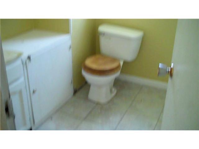 725 Elaine Road Columbus, OH 43213 - Photo 5 of 6