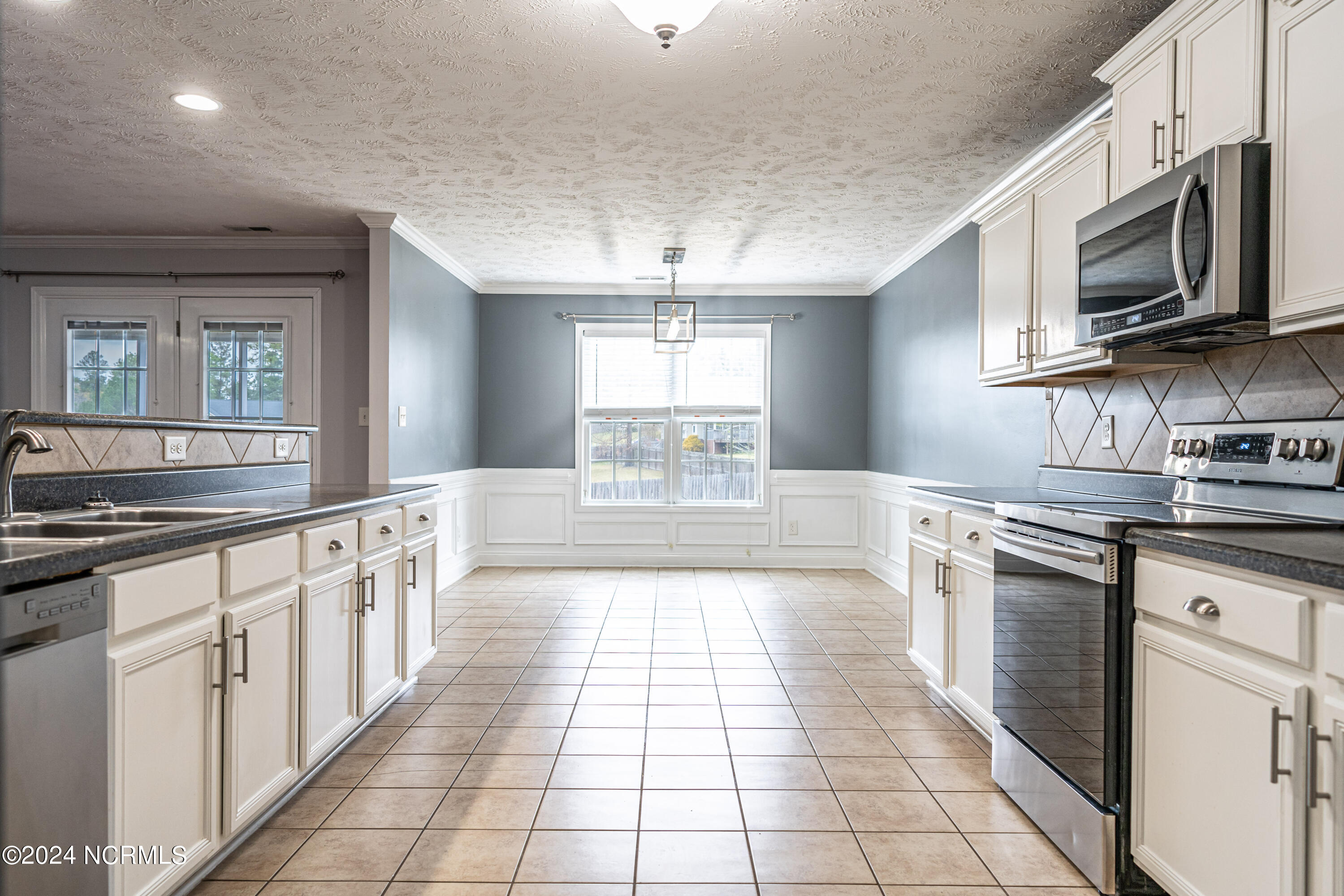 186 Ashcroft Court Raeford, NC 28376 - Photo 13 of 47 DSC00445-Edit