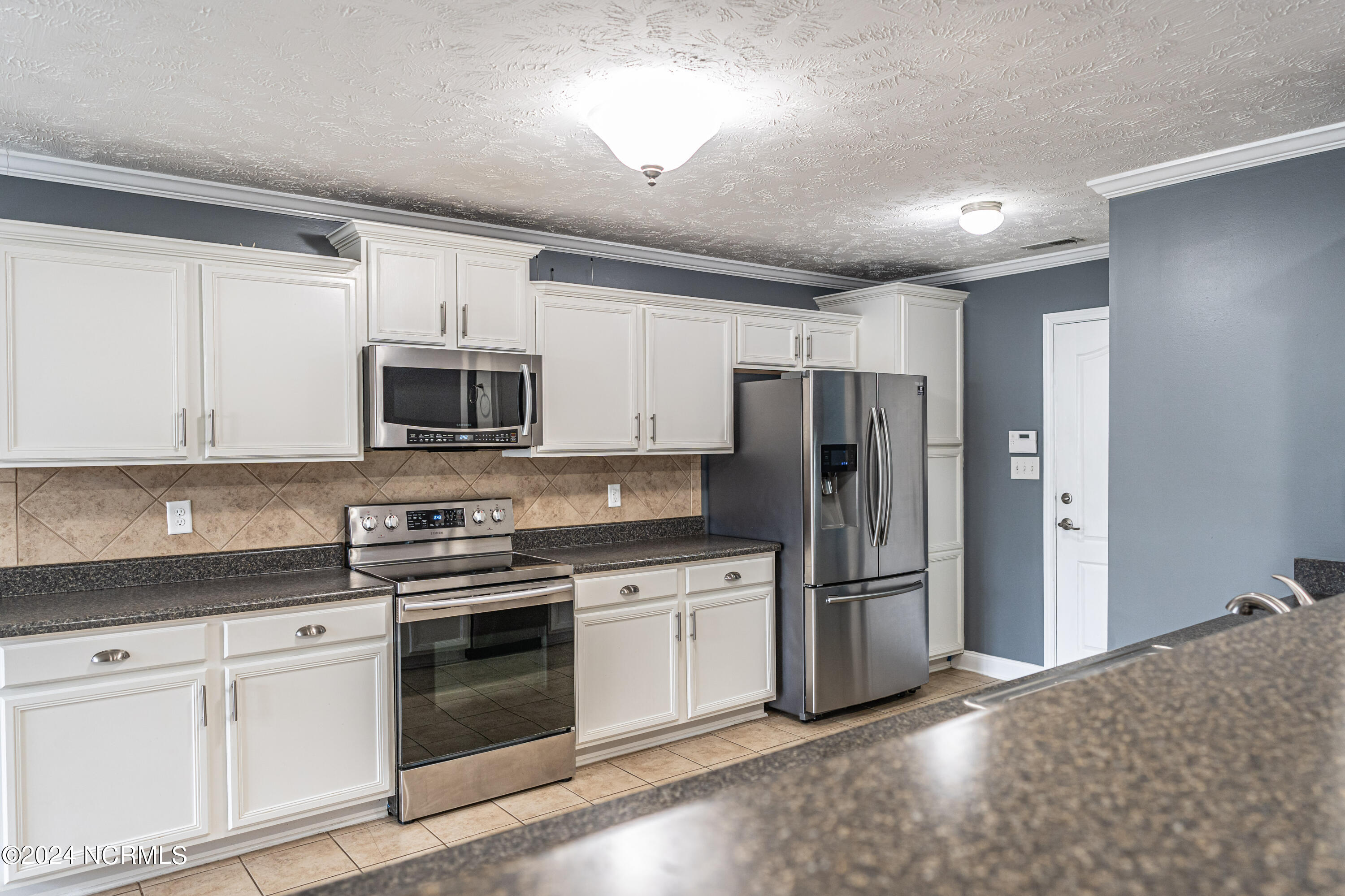 186 Ashcroft Court Raeford, NC 28376 - Photo 17 of 47 DSC00451