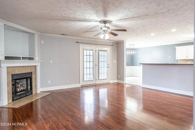 $2,000 | 186 Ashcroft Court, Raeford, NC 28376