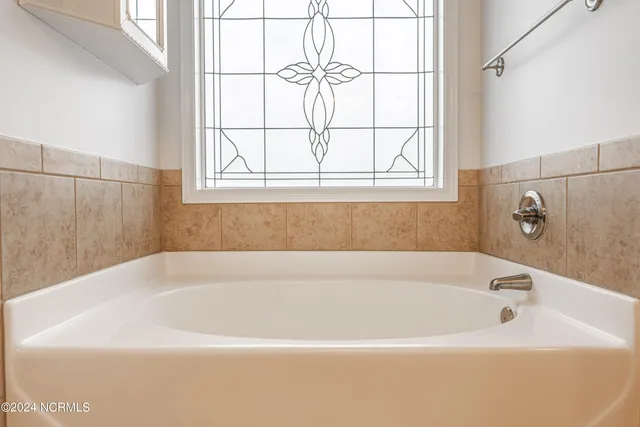 $2,000 | 186 Ashcroft Court, Raeford, NC 28376