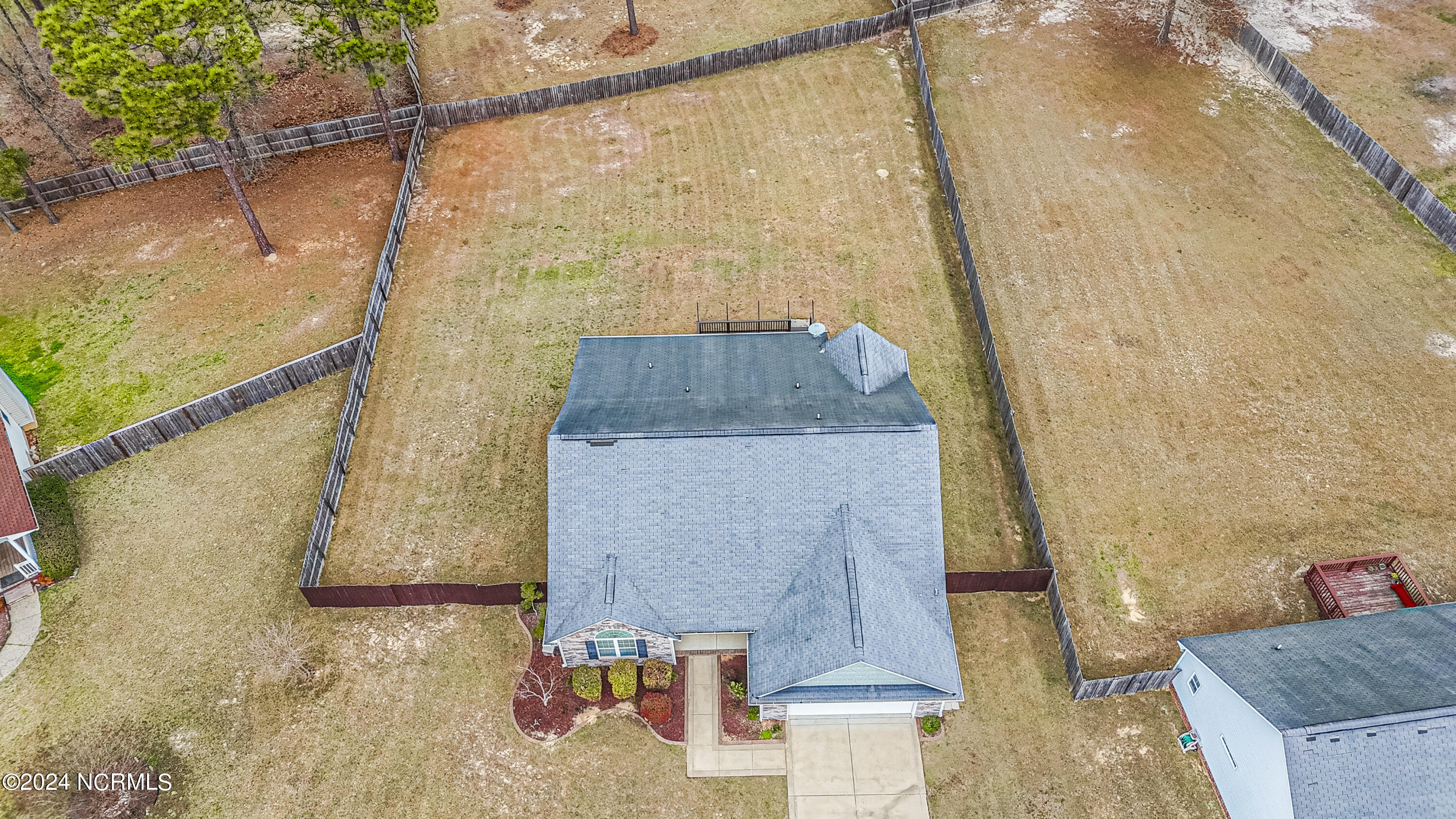 186 Ashcroft Court Raeford, NC 28376 - Photo 3 of 47 DJI_20240323144125_0003_D