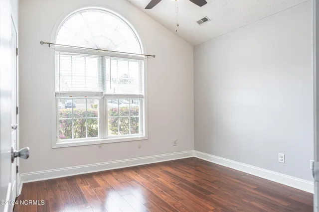 $2,000 | 186 Ashcroft Court, Raeford, NC 28376