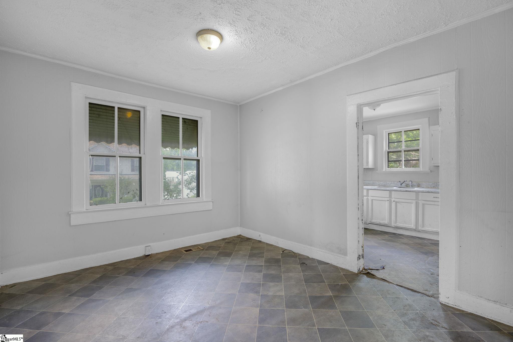 12 Verner Springs Road Greenville, SC 29609 - Photo 5 of 12