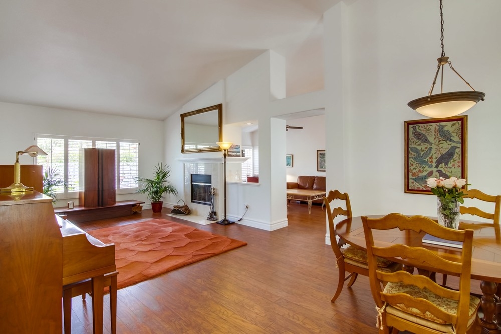 1648 Orchard Wood Road Encinitas, CA 92024 - Photo 3 of 25
