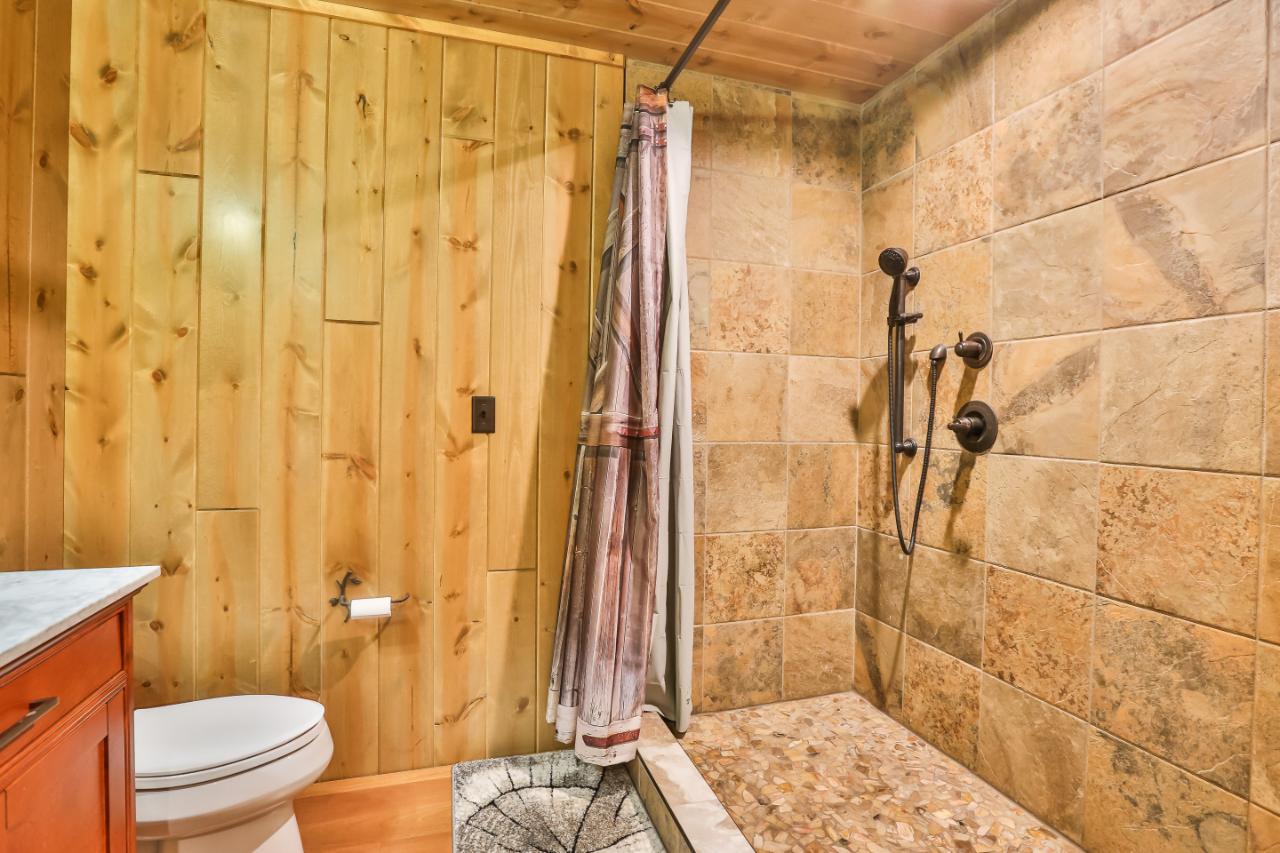 9011 North Star Road Presque Isle, WI 54557 - Photo 28 of 38 Gallery Image 28