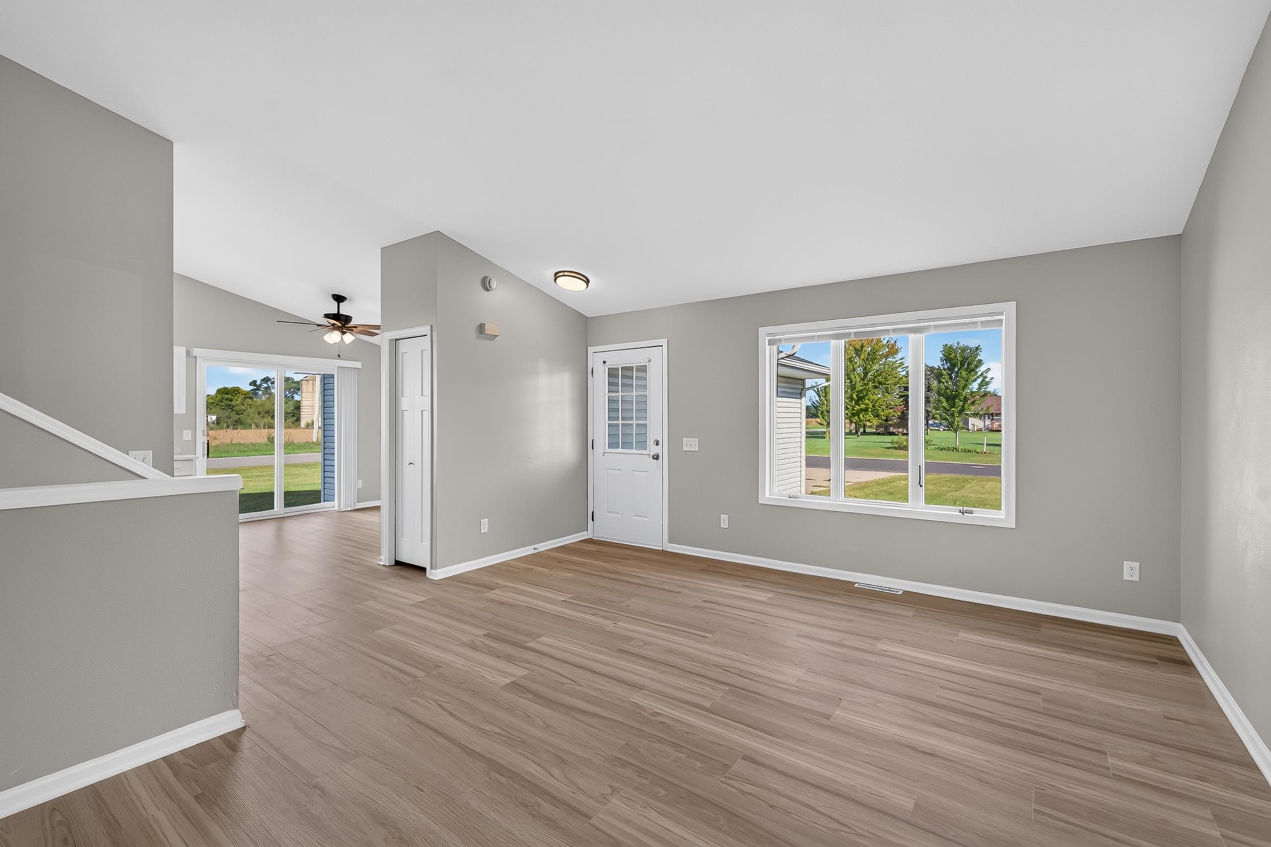 100 Thomas Arena, WI 53503 - Photo 10 of 44 Gallery Image 10
