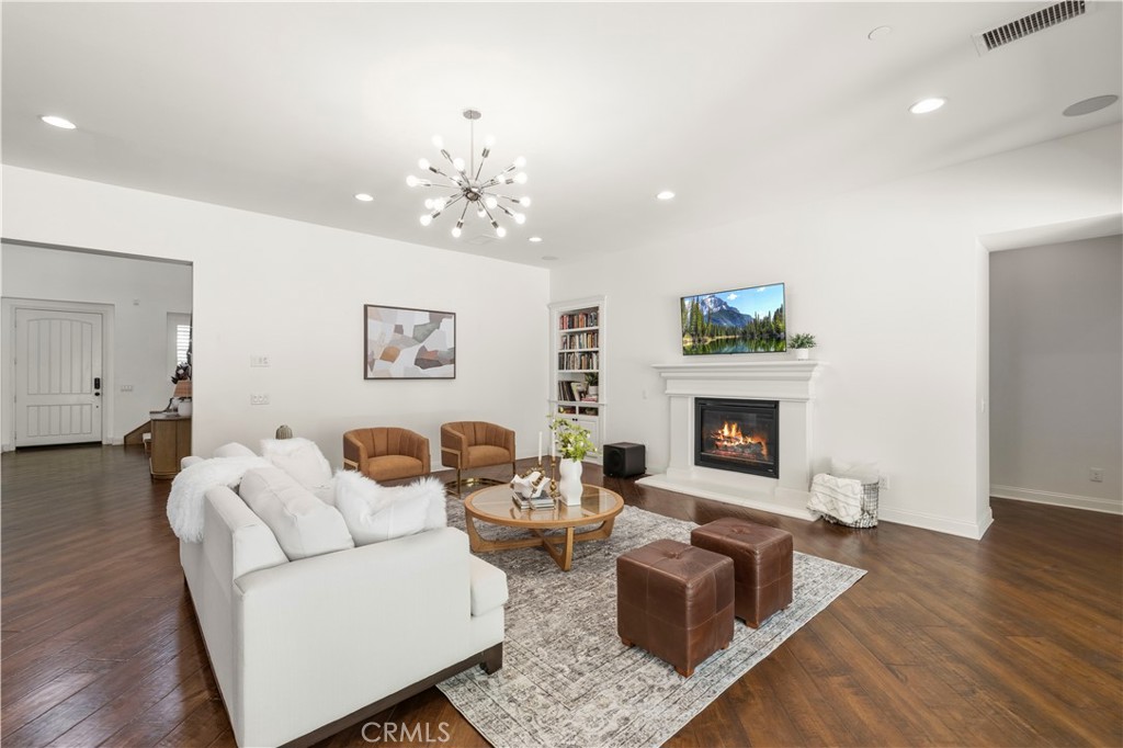 24949 Old Stone Way Stevenson Ranch, CA 91381 - Photo 14 of 73 Gallery Image 14