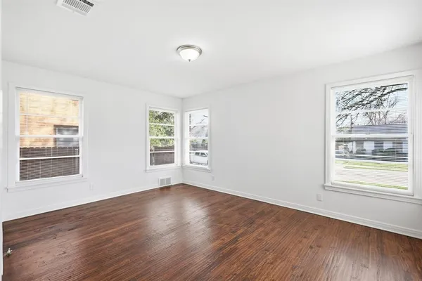 $320,000 | 3013 Primrose Avenue, Fort Worth, TX 76111