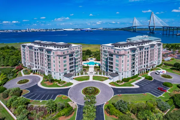 $5,000 | 261 South Plaza Court, Unit 508, Mount Pleasant, SC 29464