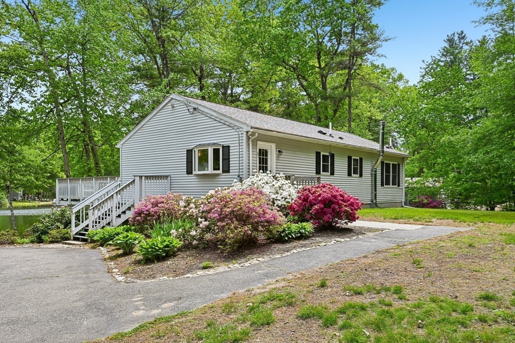 65 South Row Road Lunenburg, MA 01462 - Photo 6 of 41
