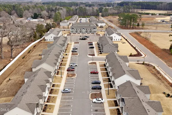 $1,550 | 1025 Peony Lane, Youngsville, NC 27596