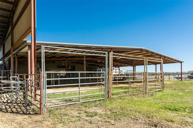 $2,599,000 | 11016 County Road 2138, Kemp, TX 75143