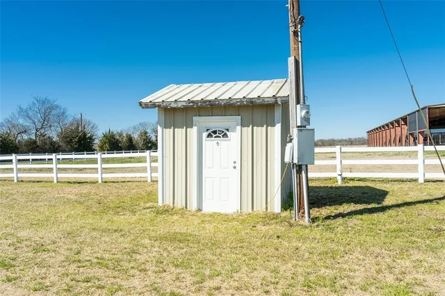 $2,599,000 | 11016 County Road 2138, Kemp, TX 75143