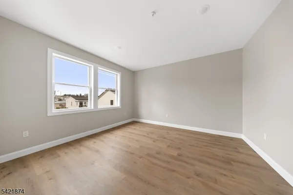 $3,700 | 17 Wickham Street, Unit 202, Passaic, NJ 07055